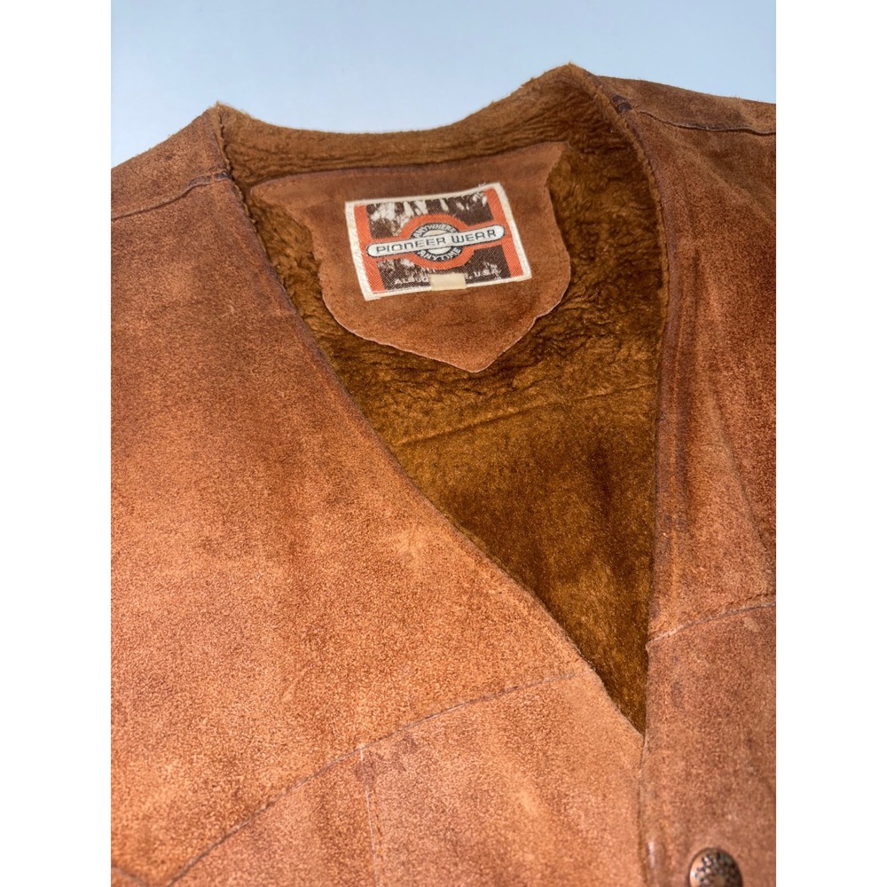 Vintage Pioneer Wear Mens Brown Leather/Sherpa Lined Vest Western Cowboy Size 42 - Picture 5 of 15